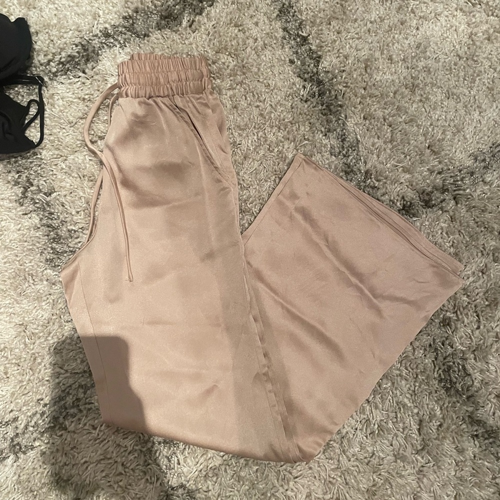 H&M satin trouser
